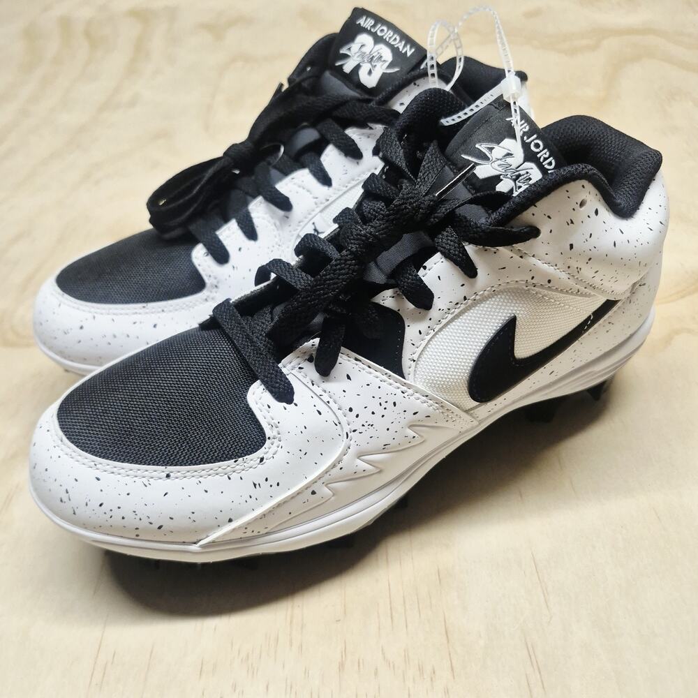 Nike Jordan Stadium 90 Low TD Football Cleats Black White Men Sz 9.5 HQ0210-100